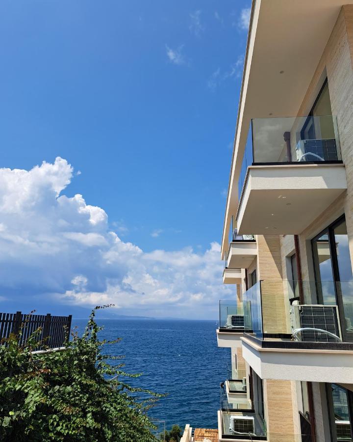 Mamani Apartments Saranda Buitenkant foto